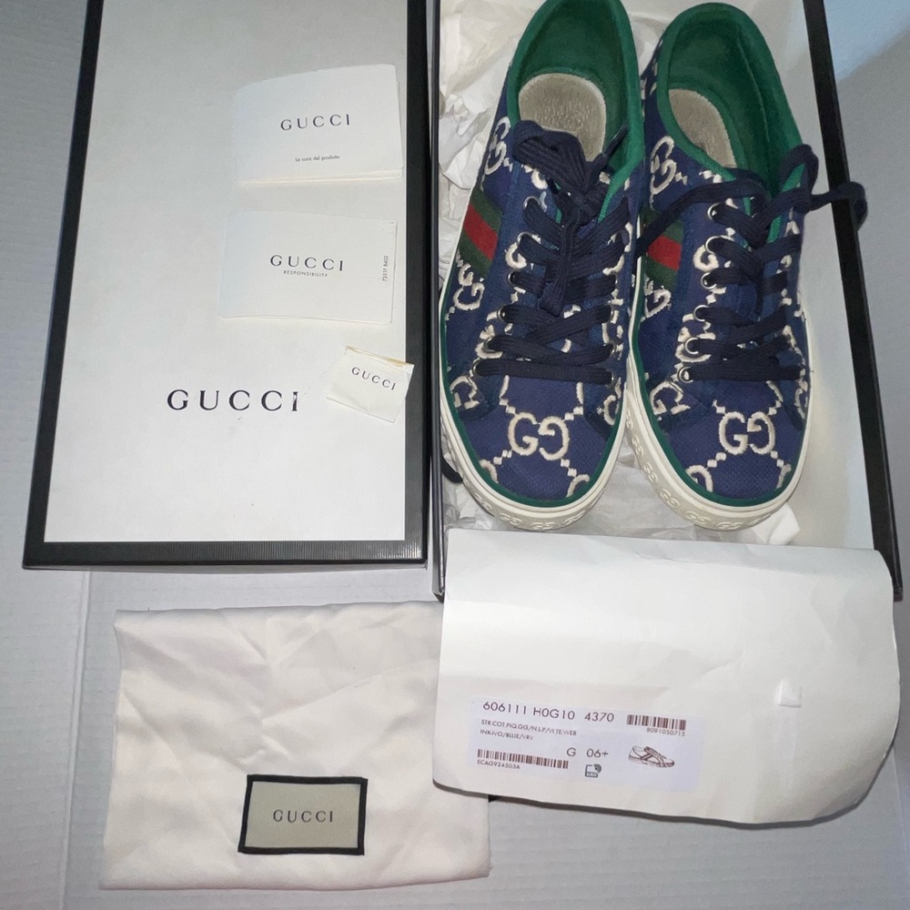 Gucci Blue and Green Sneakers authentic size 8.5 men’s 10 women’s
